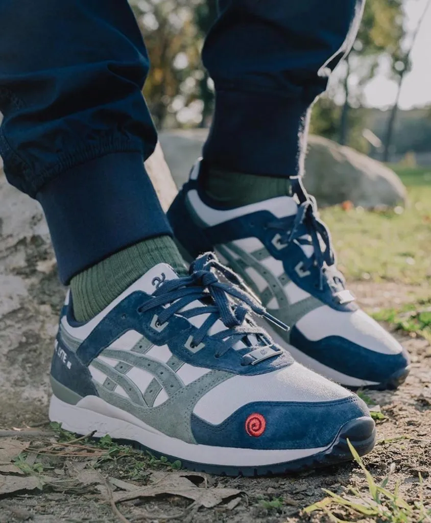 Naruto X ASICS Collection - Blerd Kicks 14 asiscs kakashi 2